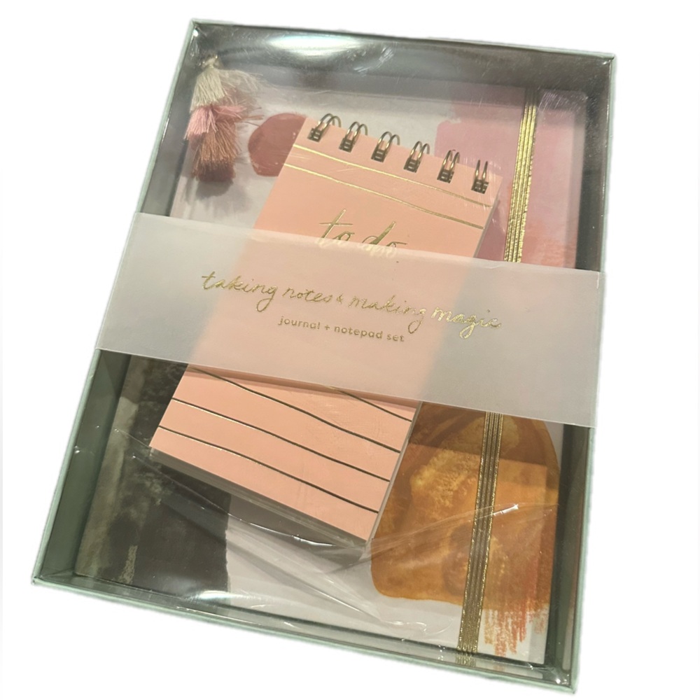 Graven Pink and Gold‎ Journal and Notepad Set-New